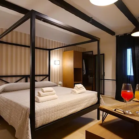 Hotel La Vecchia Torre 4*