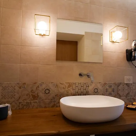 La Vecchia Torre 4* San Nicola Manfredi